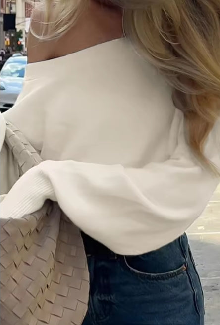 ✦ off-shoulder sweater – women’s loose knitted pullover (white)